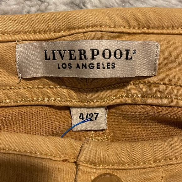 Liverpool High-Rise Crop Straight w/Exposed Button Fly & Fray in Golden Glow. - Picture 5 of 12